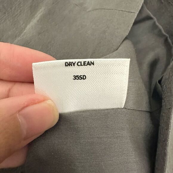 Eileen Fisher Metallic Gray 100% Silk Lightweight Blazer  & Dress Pants sz small - Picture 10 of 14